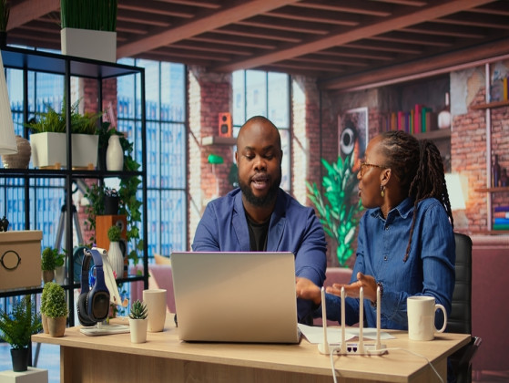 How do you handle a mistake made by someone you are guiding?