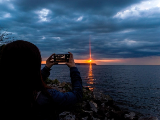 When you see a beautiful sunset you