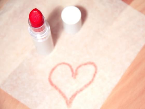 How often do you find yourself reapplying makeup?