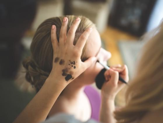 Do you ever like to experiment with your makeup?